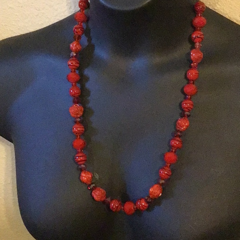 Red rose beaded necklace